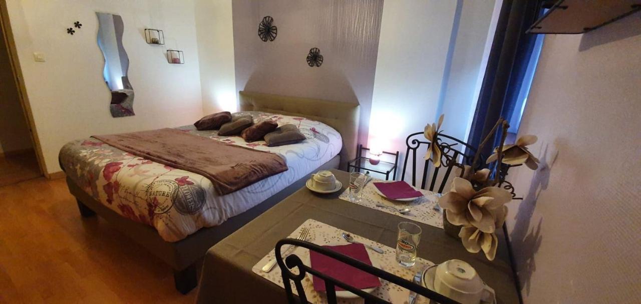 אורביי Chambre D'Hotes Le Saut De La Truite מראה חיצוני תמונה